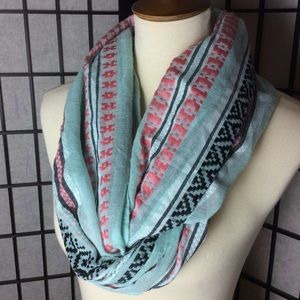 Infinity Scarf in Southwestern Motif!